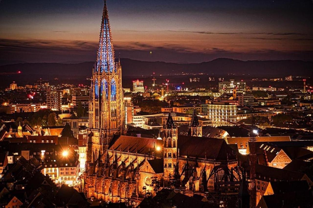 Luxus Apartment Colloseum In Der Stadt Freiburg im Breisgau Dış mekan fotoğraf